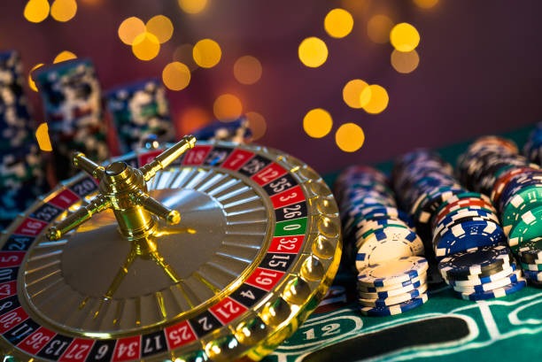 jackpot33 live-dealer blackjack table on mobile screen